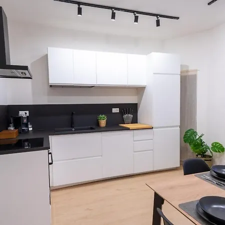 Apartment Santa Caterina - In Pieno Centro Storico